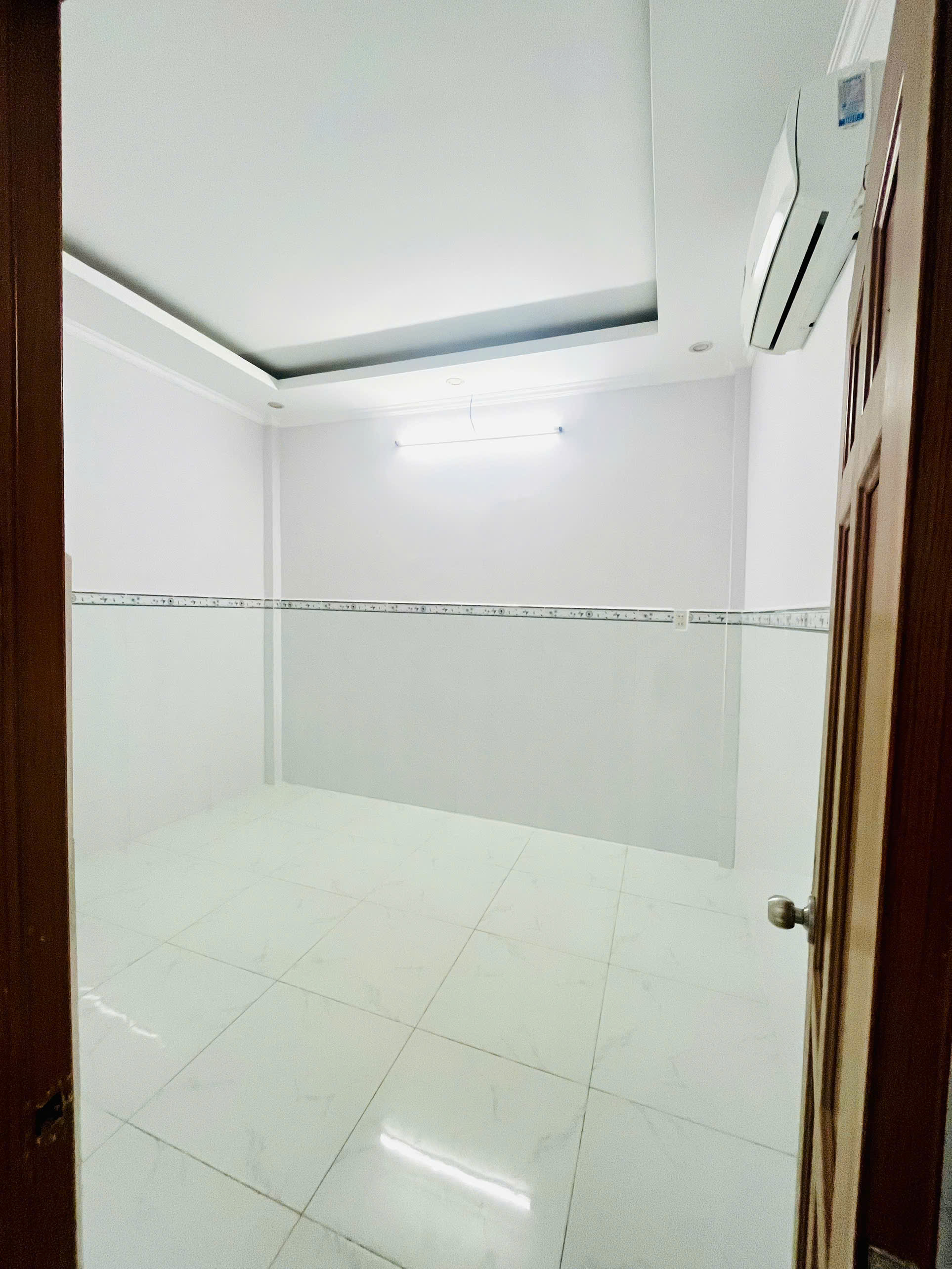 Cho thuê nhà TRỆT RỘNG MỚI 100% - GIÁP KDC 91B VÀO 400m - GIÁ : 6.5 TRIỆU - Ảnh 2