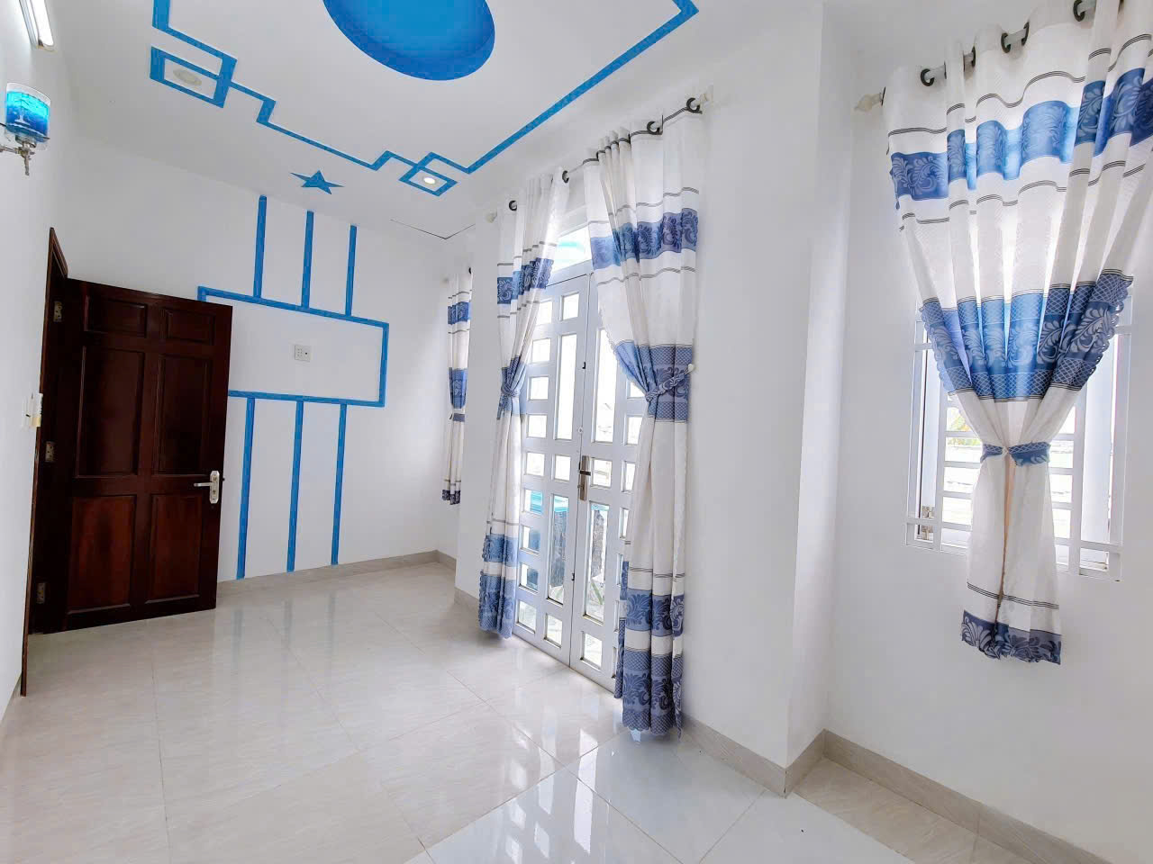 NHÀ MỚI ĐẸP - HOÀN CÔNG - NẰM KẾ ĐẠI HỌC CN - Ảnh 3