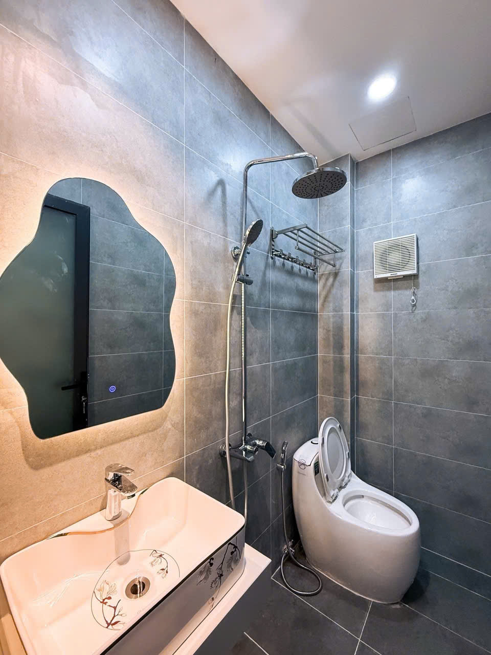 3PN LỚN - TẶNG FULL NỘI THẤT - BÌNH THẠNH - LÊ QUANG ĐỊNH - HẺM 5M - NHÀ XÂY MỚI - GIÁ 5.45 TỶ - TL - Ảnh 3