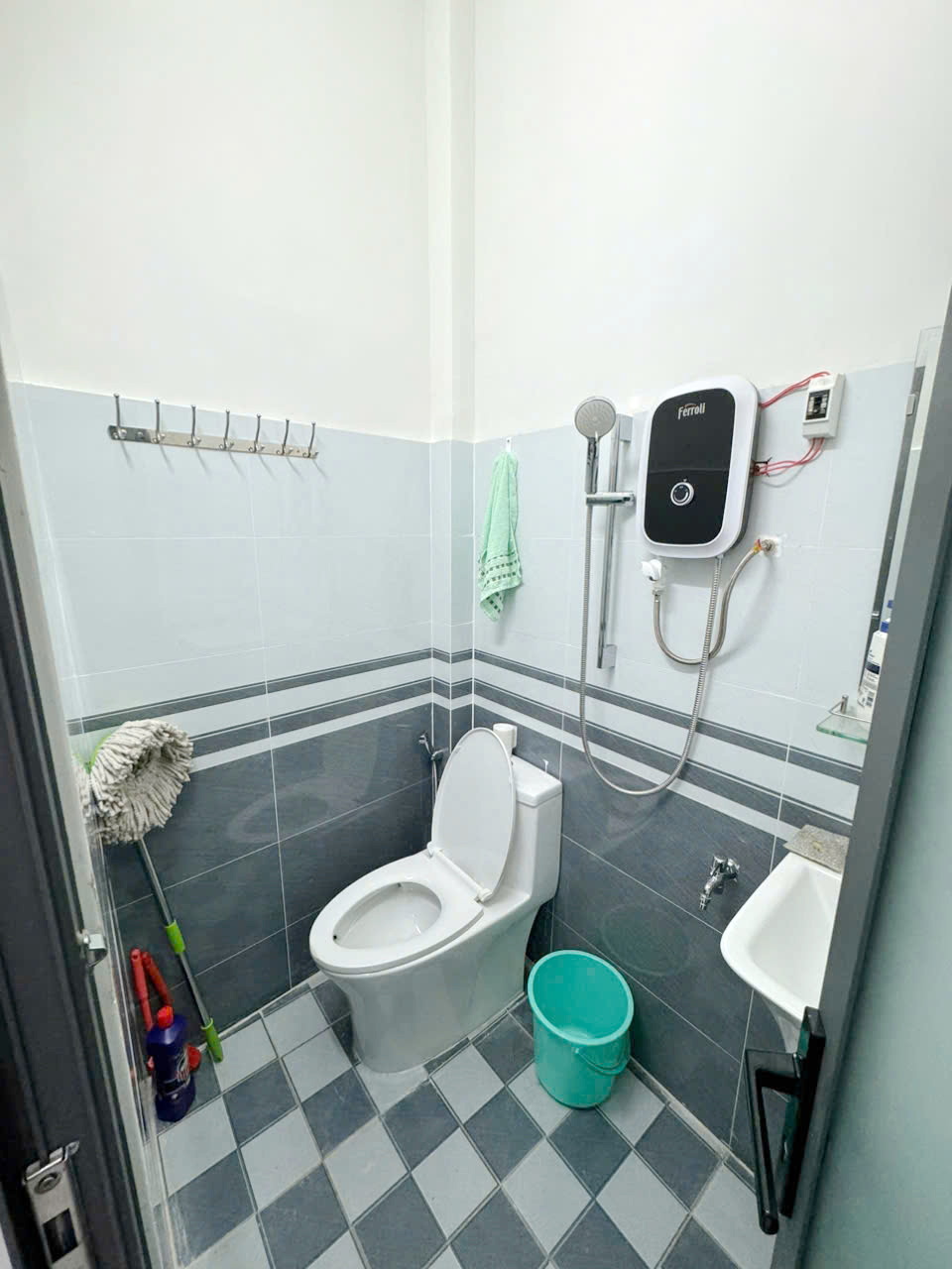 Nhà 2 tầng mới hẻm thông đường Cao Xuân Dục P12 Q8. Giá 3,18 tỷ bớt lộc - Ảnh 4