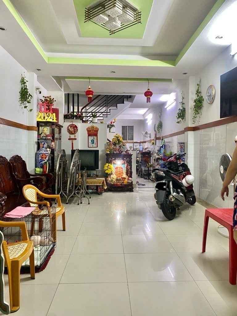 Bán nhà 4 tầng Âu Dương Lân, hẻm xe hơi, 4x16 chỉ 8 tỷ 5 - Ảnh 2