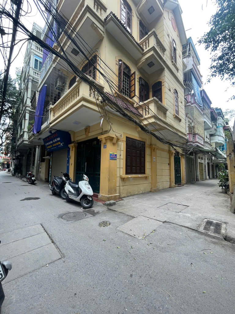 Lạc Long Quân - dân xây -ngõ thông - oto tránh - kinh doanh - giá nhỉnh 11 tỷ. - Ảnh chính
