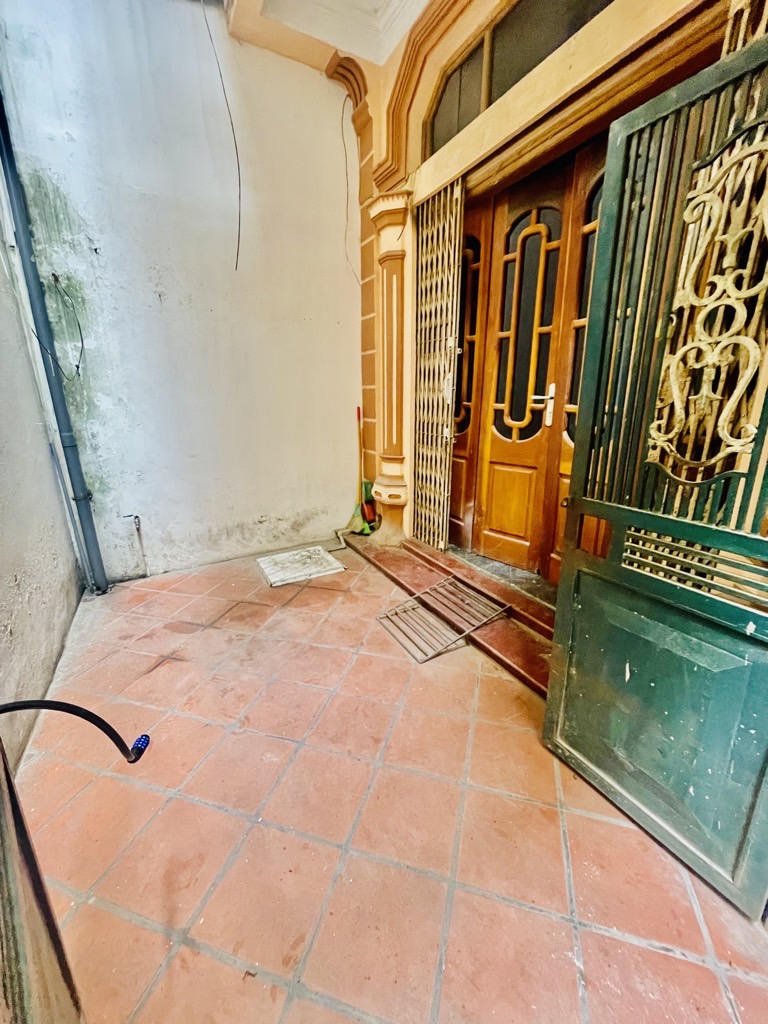 THÁI THỊNH - CHÍNH CHỦ GỬI BÁN CĂN NHÀ  43M 4 TẦNG – NGÕ NÔNG, RỘNG CHỈ HƠN 10 TỶ - Ảnh 2