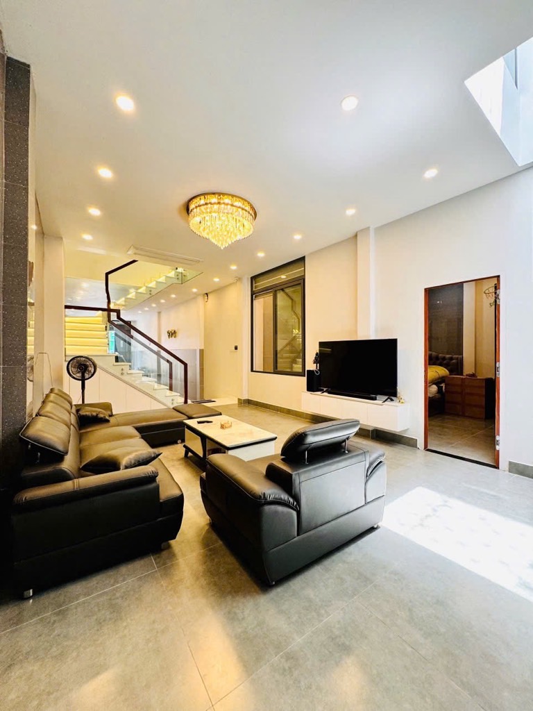 BánNhà đẹp Lê Văn Thọ P11 Gò Vấp 130m² nở hậu 9m giá tốt cho ở và KD - Ảnh 2