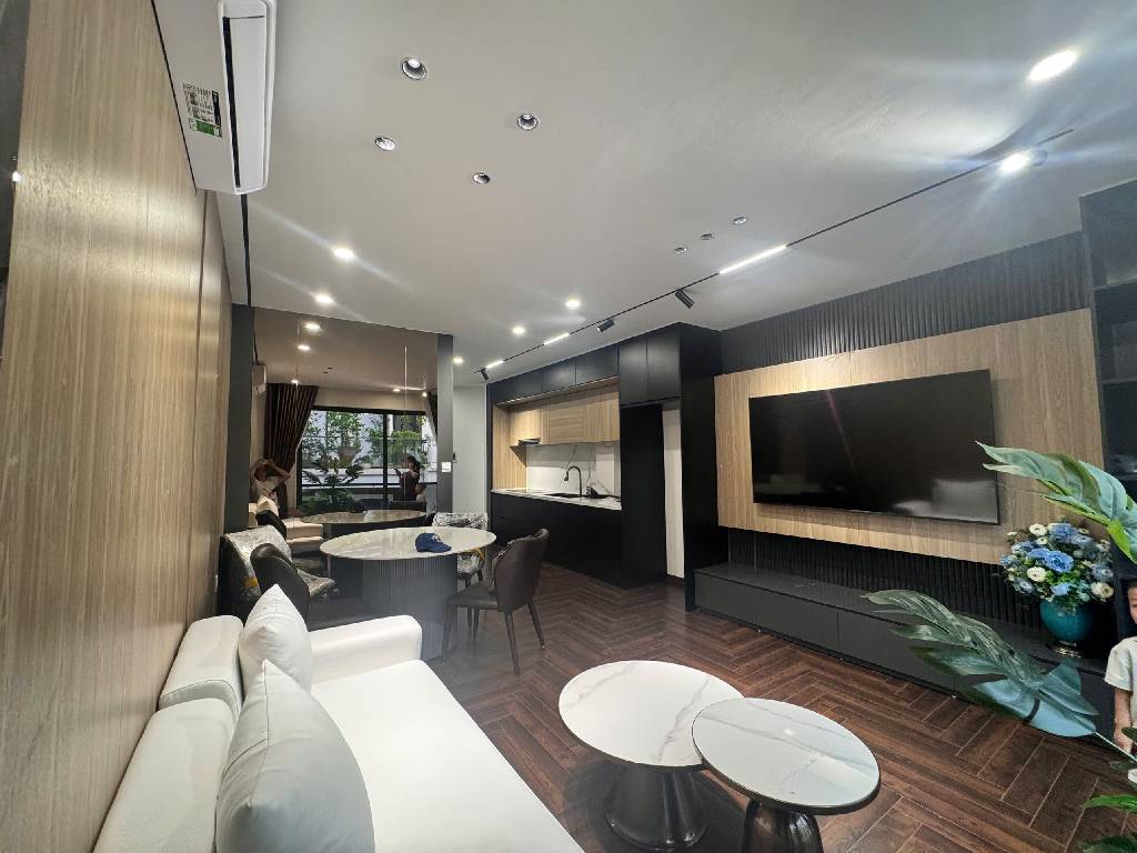 Hiếm ! Bán nhà Nguyễn Sơn 36m x 6T thang máy, gara, mới ở luôn. LH 0936123469 - Ảnh 1
