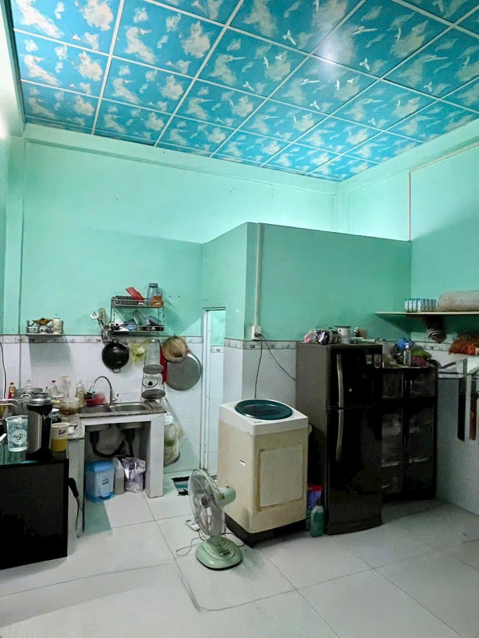 BÁN NHÀ CẤP 4 HẺM F2 , KP8, P. BÌNH TRỊ ĐÔNG A, CHỈ- 3 TỶ - Ảnh 1