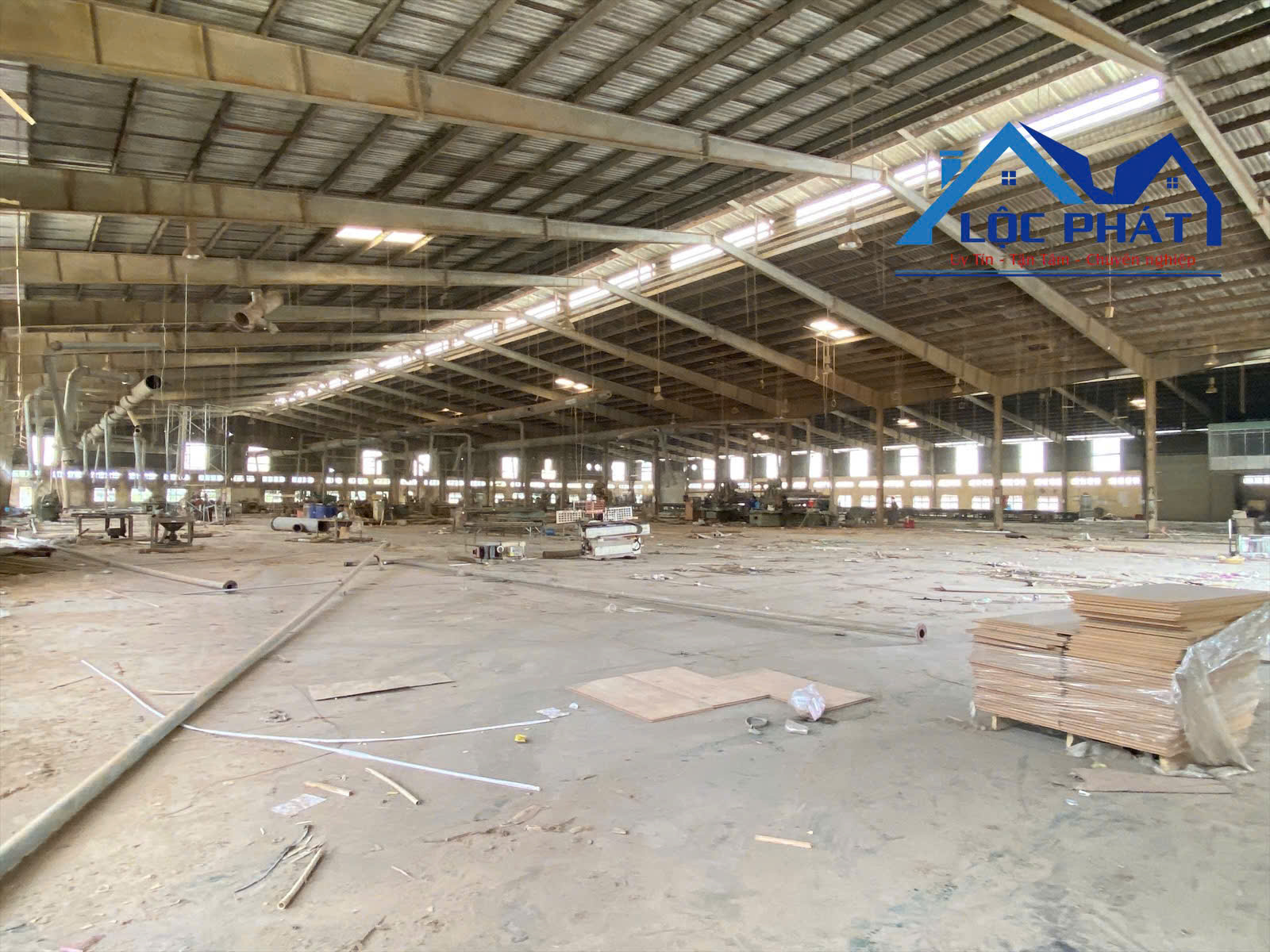 Cho thuê kho xưởng 6700m2 xã Tân An, Vĩnh Cửu Đồng Nai 3,2usd - Ảnh 1