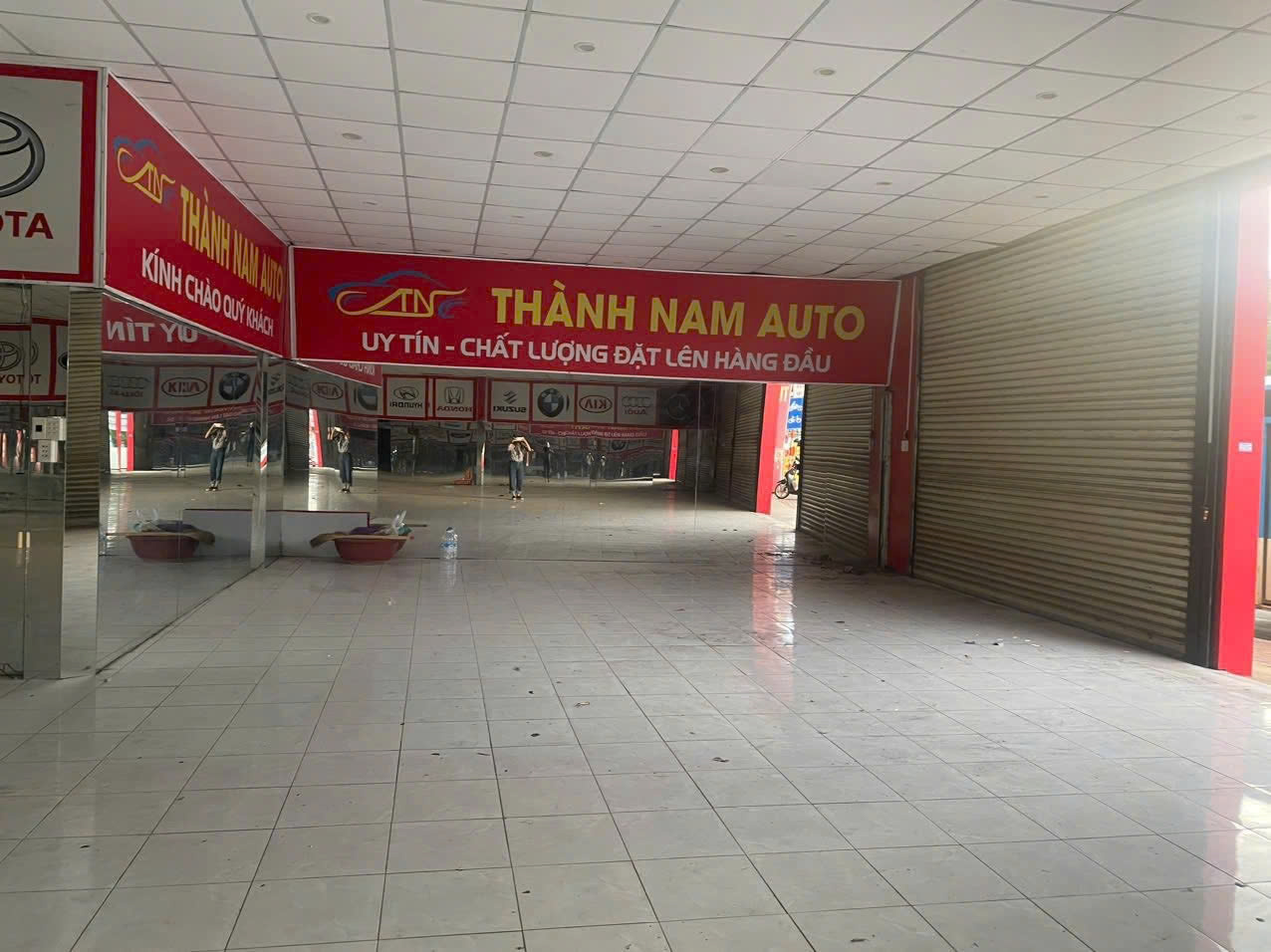 Cho thuê mặt bằng kinh doanh siêu đẹp, ngay mặt tiền đường Lê Duẩn, ngay sát trường Đại học Tây - Ảnh 2