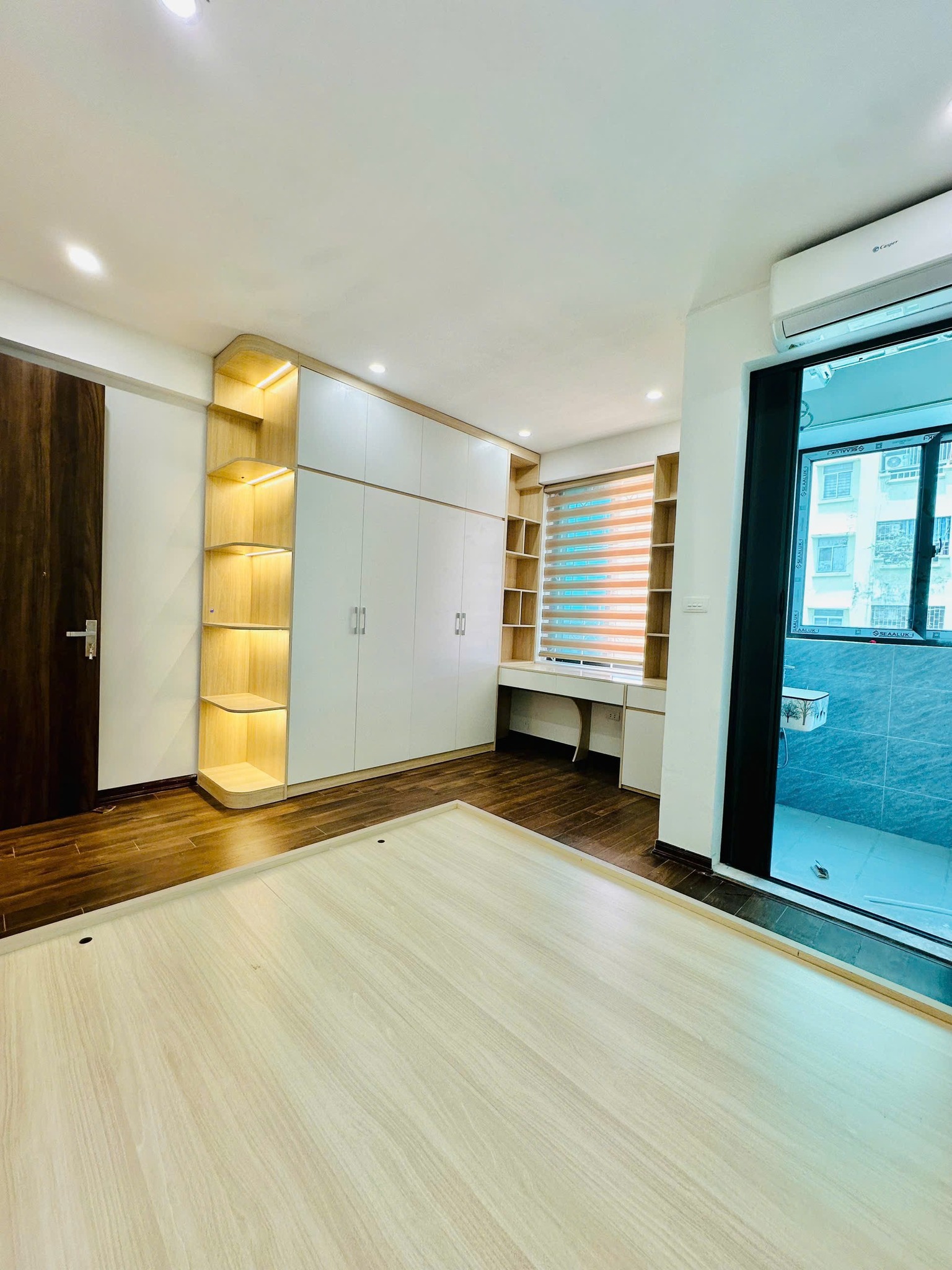 CỰC HIẾM CHCC ĐỊNH CÔNG 2 NGỦ 2 WC VIEW HỒ FULL NỘI THẤT ĐẸP LONG LANH SDCC CHỈ 4.2 TỶ - Ảnh 2