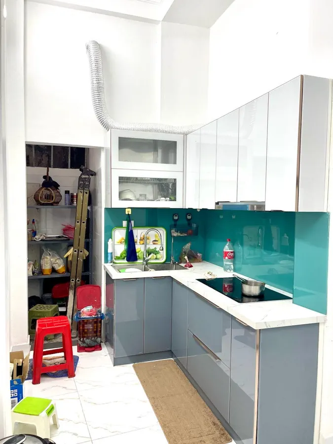 Nhà đẹp về ở ngay Đê La Thành, khu vực dân trí cao 40m giá cực tốt - Ảnh 6