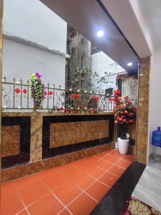 Bán nhà đẹp Pháo Đài Láng , 6 tầng Thang Máy 46m Giá nhỉnh 8 tỷ - Ảnh 5