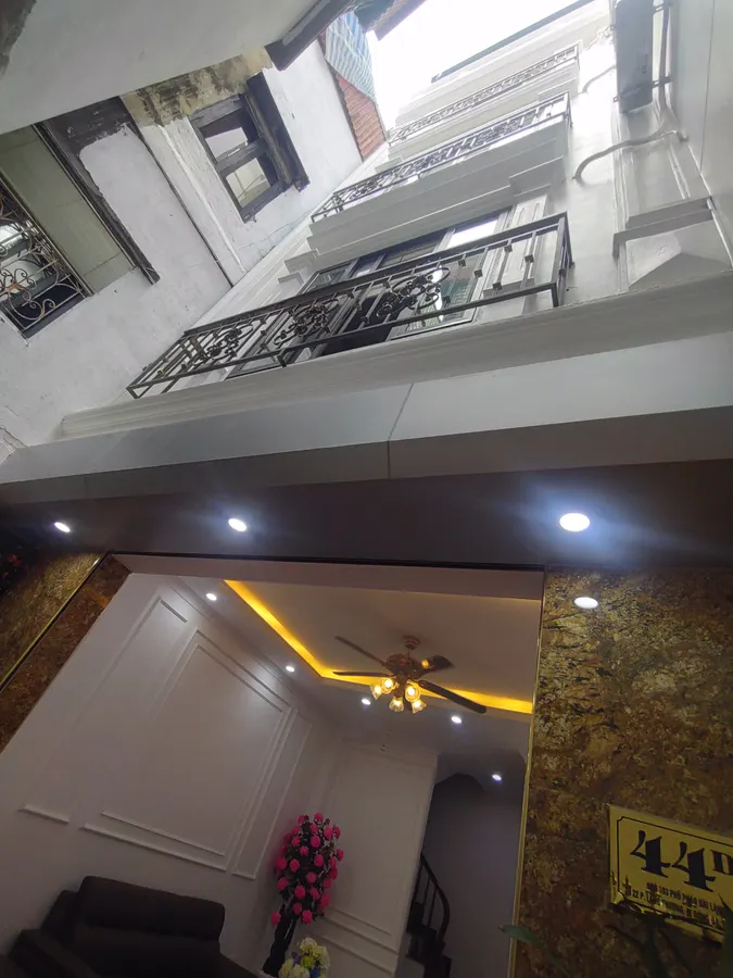 Bán nhà đẹp Pháo Đài Láng , 6 tầng Thang Máy 46m Giá nhỉnh 8 tỷ - Ảnh 6