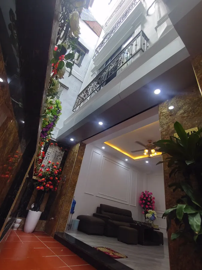 Bán nhà đẹp Pháo Đài Láng , 6 tầng Thang Máy 46m Giá nhỉnh 8 tỷ - Ảnh 3