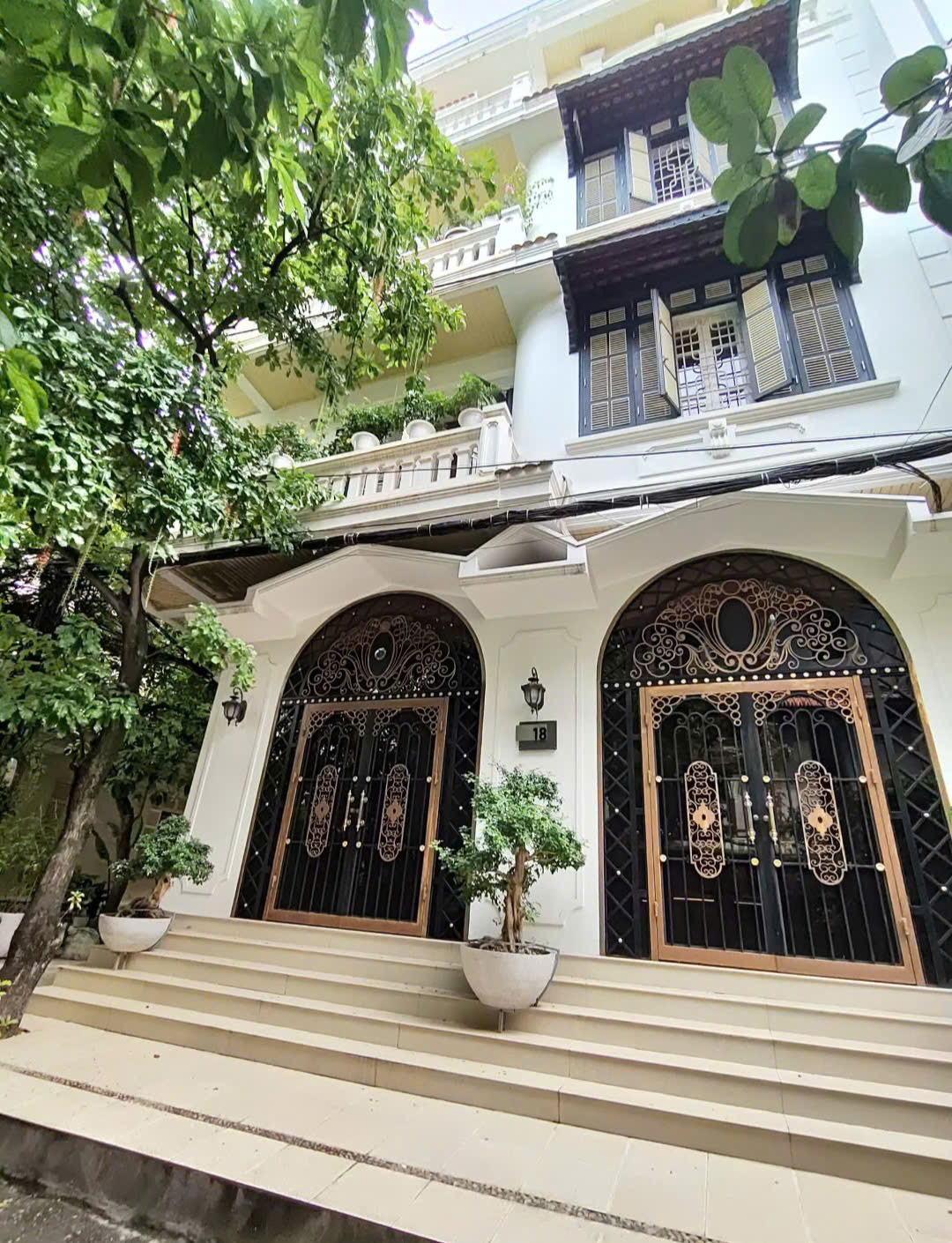 Bán nhà riêng TT Đống Đa 90m2, 5m ra hồ Phương Mai, ôtô tránh, KD đắc địa,không gian sống lý tưởng - Ảnh 1