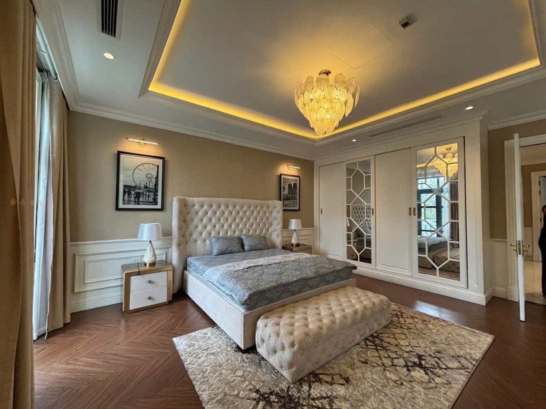 Bán biệt thự VIP phố Trường Chinh, lô góc, vỉa hè, gara, ô tô tránh, kinh doanh, an sinh tuyệt vời. - Ảnh 4