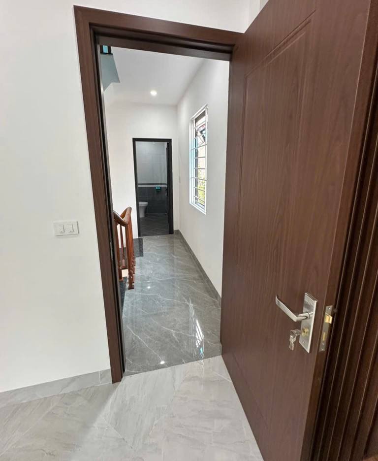 🚗 OTO QUA CỬA – NGÕ THÔNG – NHÀ ĐẸP 5 TẦNG ĐỐI DIỆN ĐH THÀNH ĐÔ - GIÁ NHỈNH 4TỶ - Ảnh 4