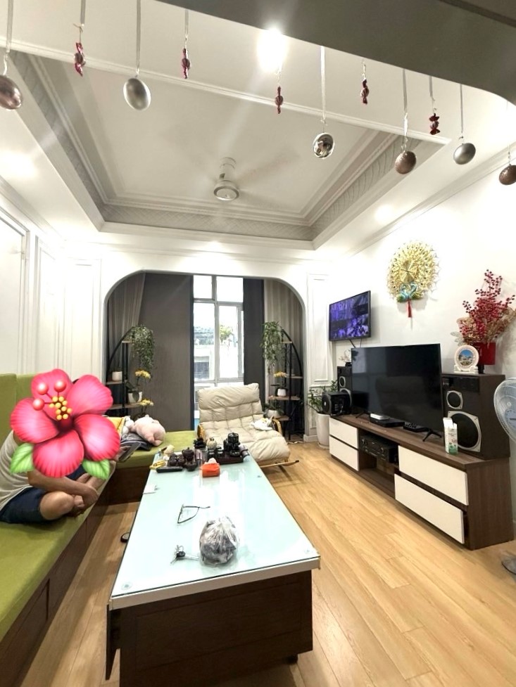 Bán nhà Cc LICOGI 12 Đại Từ, Hoàng Mai, tầng trung, gần hồ, 96m2, 6.38 tỷ(CTL) - Ảnh chính
