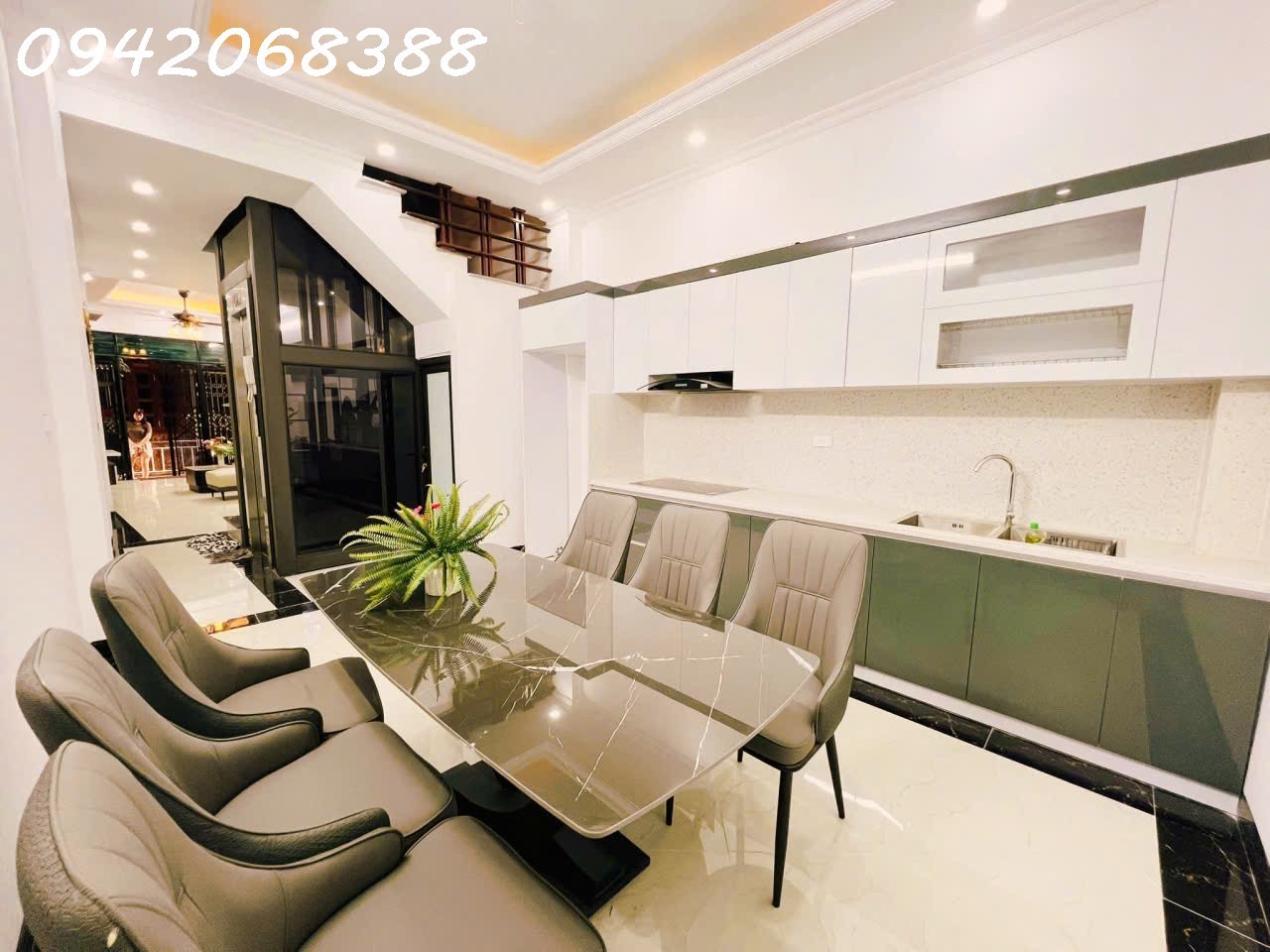bán gấp nhà Phố Minh Khai, Mai Động, Hoàng Mai, DT 50m2, 5  tầng thang máy, full nội thất, vị trí - Ảnh 2