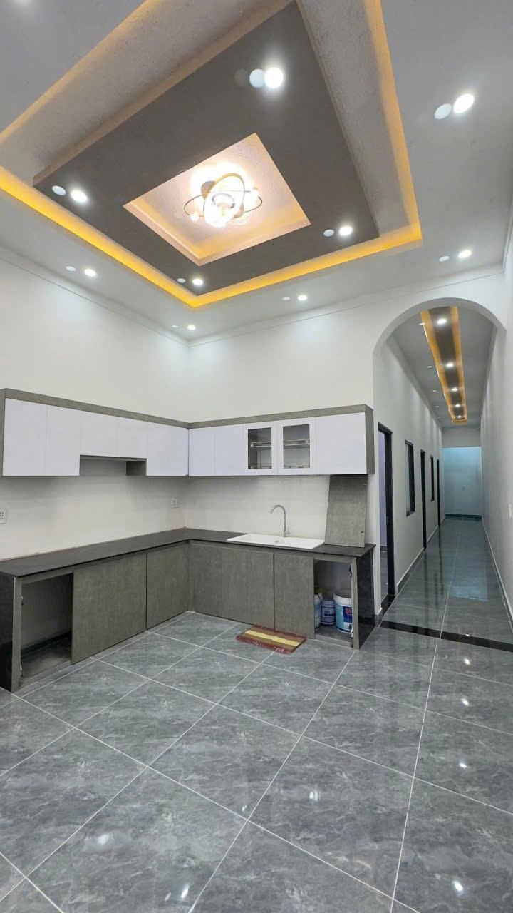 HOT! Nhà SR, sân oto, 3pn, đẹp lung linh gần chợ Thanh Hoá, chỉ 2 tỷ150 - Ảnh 3