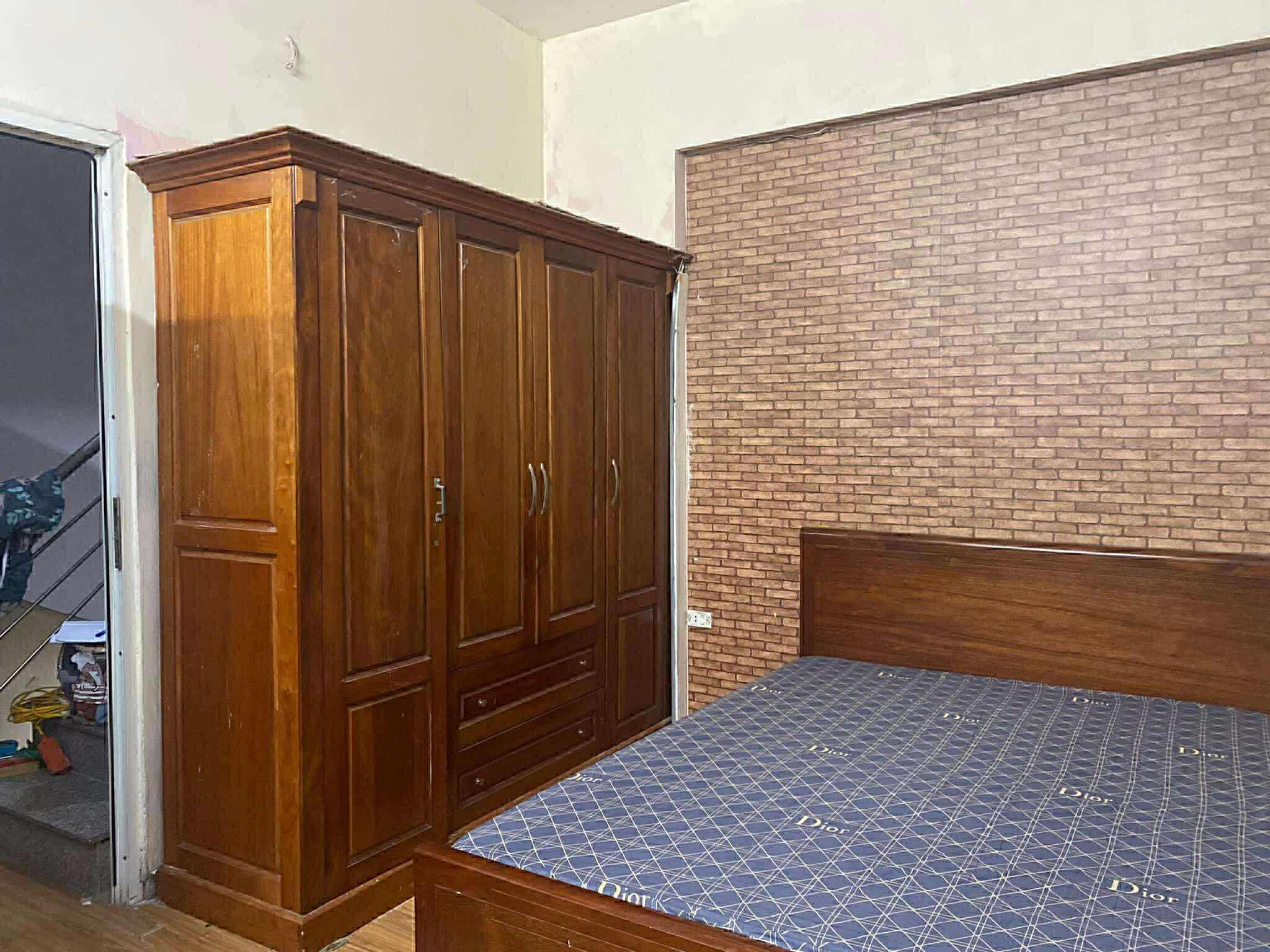 Cho thuê nhà riêng ngõ 182 Lò Đúc - Hai Bà Trưng 30m x 4T đủ đồ giá 9TR, ở nhóm 6ng - Ảnh chính