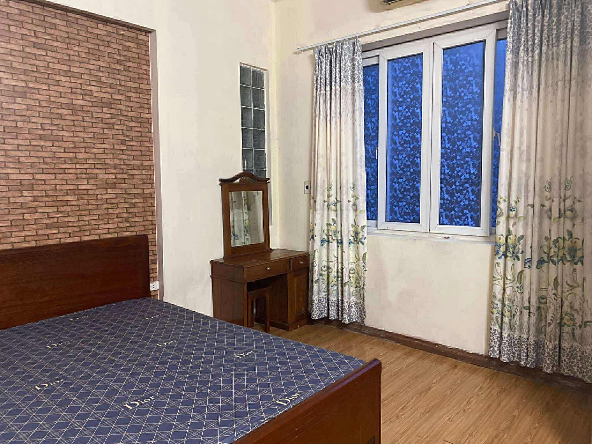 Cho thuê nhà riêng ngõ 182 Lò Đúc - Hai Bà Trưng 30m x 4T đủ đồ giá 9TR, ở nhóm 6ng - Ảnh 1