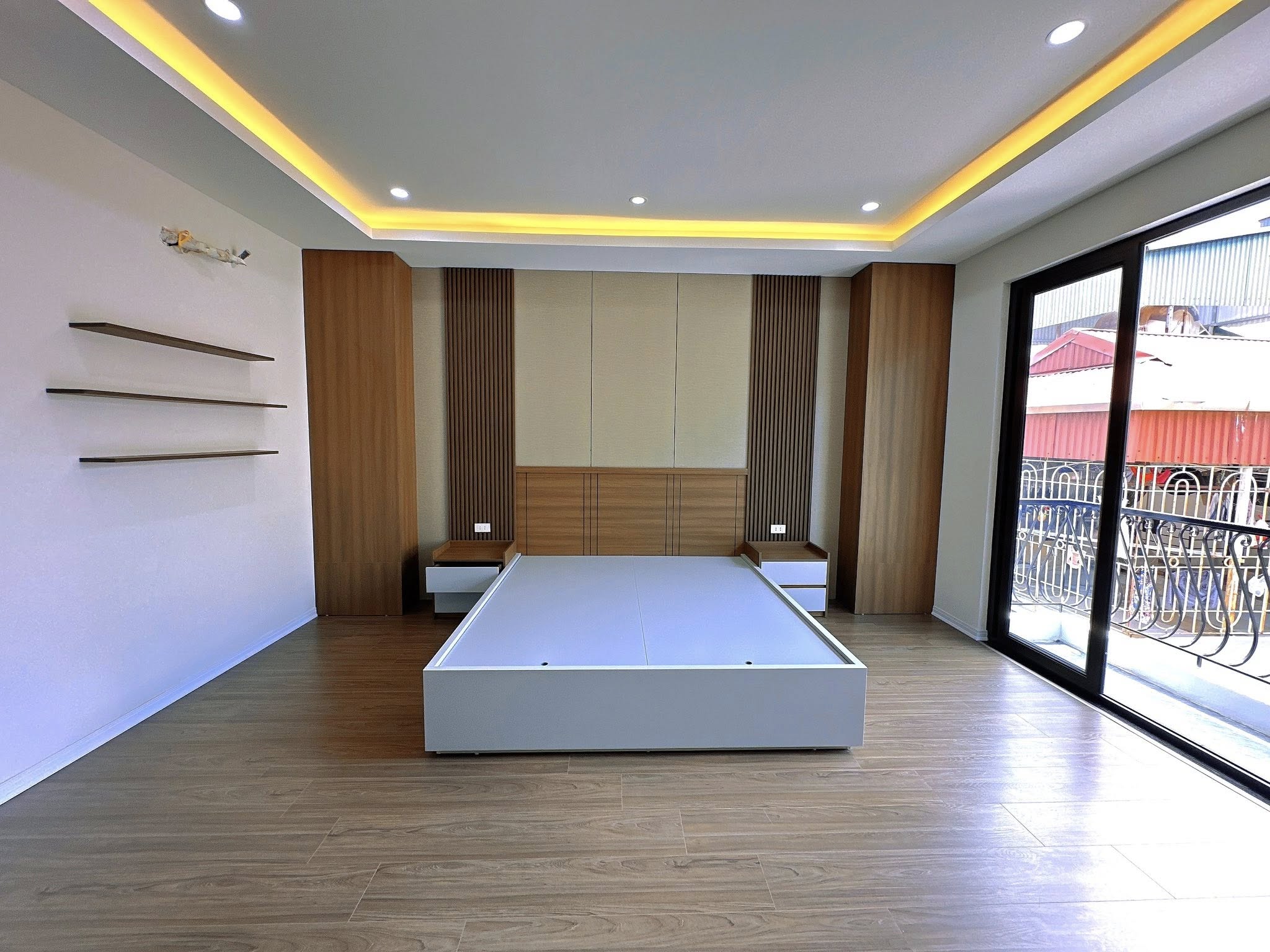 Bán nhà Ôtô đỗ cửa Phố Vương Thừa Vũ 45m/6T Thang máy, MT 4.8m 16.7 Tỷ, mới đẹp - Ảnh 4