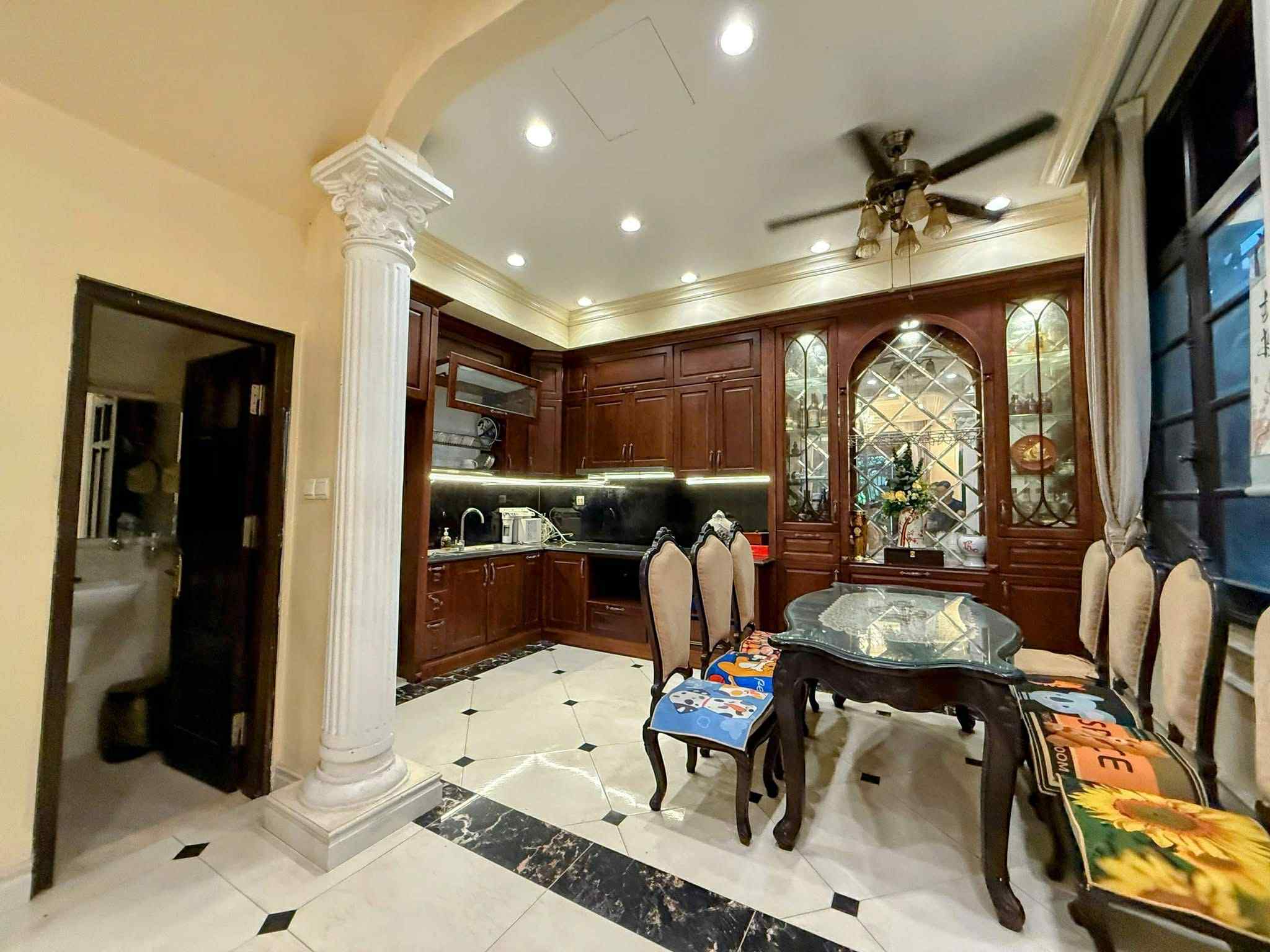 BIỆT THỰ VIP 200M² TRẦN KIM XUYẾN - KHU LÃO THÀNH CÁCH MẠNG - AN NINH ĐẲNG CẤP - HIẾM BÁN - Ảnh 4