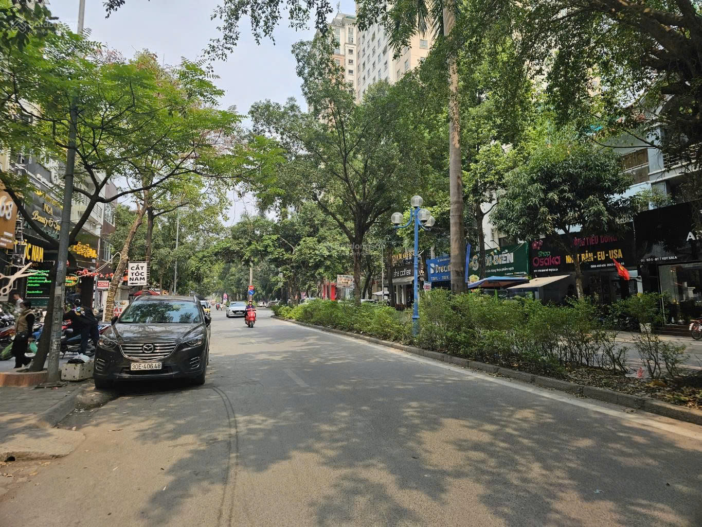 Bán căn biệt thự mặt đường Hạnh Hoa khu đô thị Xa La DT 120m2, vỉa hè kinh doanh đỉnh - Ảnh 1