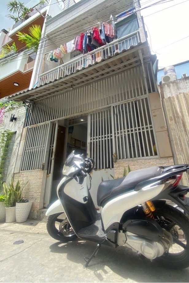 Bán nhà 2 tầng - 53m2 (4x13) - gần Aeon Tân Phú - sát mặt tiền Bình Long - chỉ hơn 4 tỷ - Ảnh chính