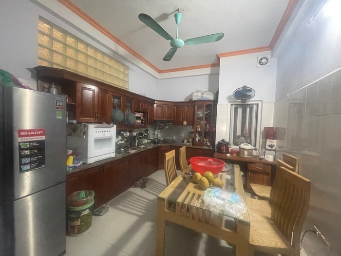 VỊ TRÍ SIÊU HIẾM - KINH DOANH ĐỈNH CAO - NGÕ THÔNG SANG PHỐ -  7 CHỖ ĐỖ TRƯỚC NHÀ _ 4 TẦNG – 44M2 – - Ảnh 3