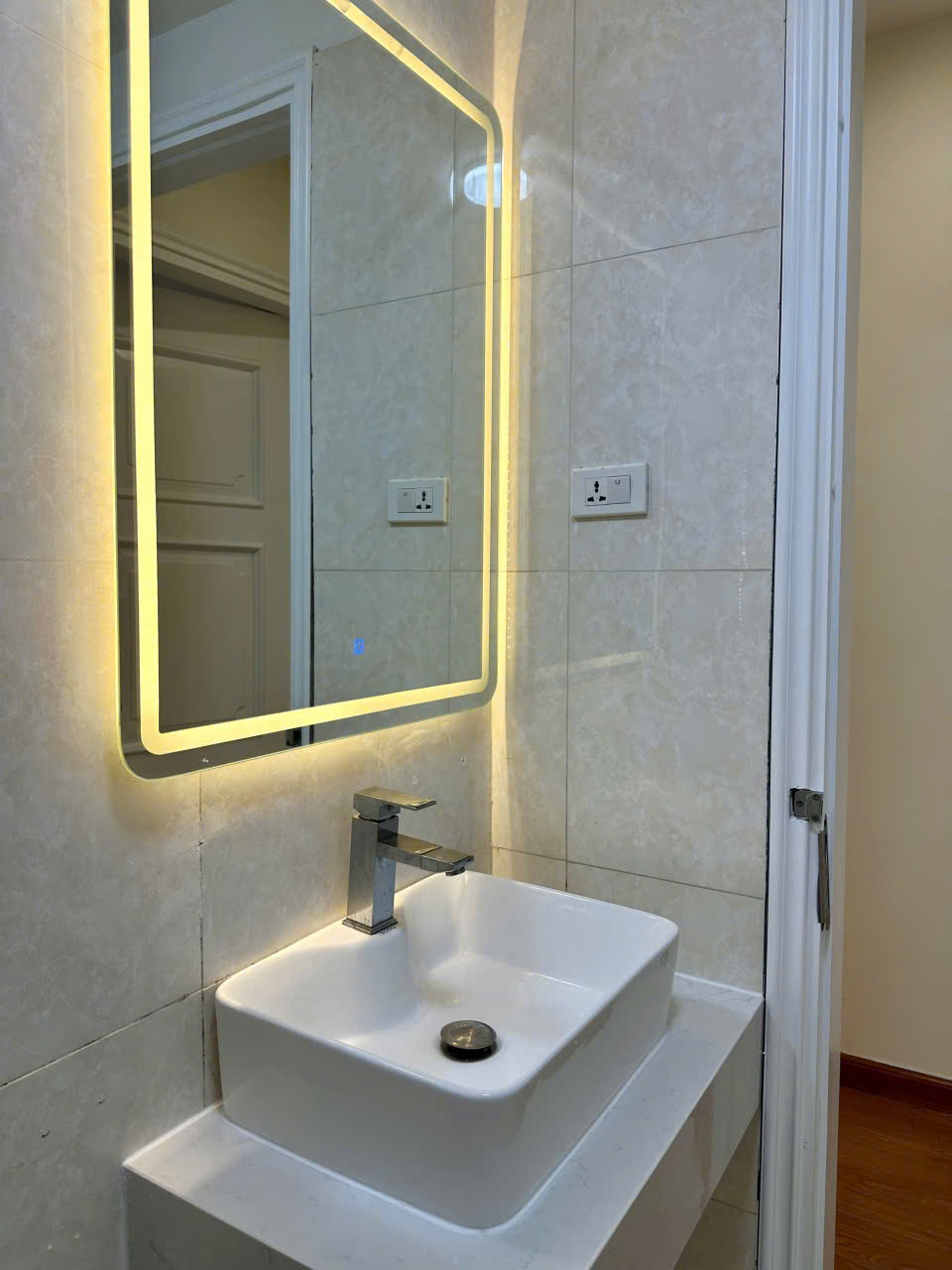 Căn hộ 76m² 2PN 2WC full nội thất trung tâm Mỹ Đình giá nhỉnh 5 tỷ - Ảnh 4