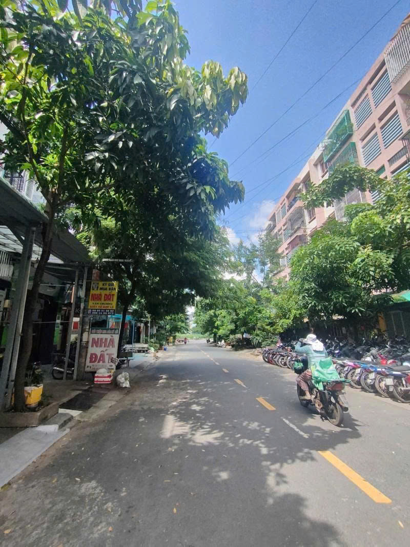 Bán nhà mặt tiền đường DC9, gần Aeon, Lê Trọng Tấn, 4x20m, 4 Tầng - 4PN, 11,5 tỷ - Ảnh chính