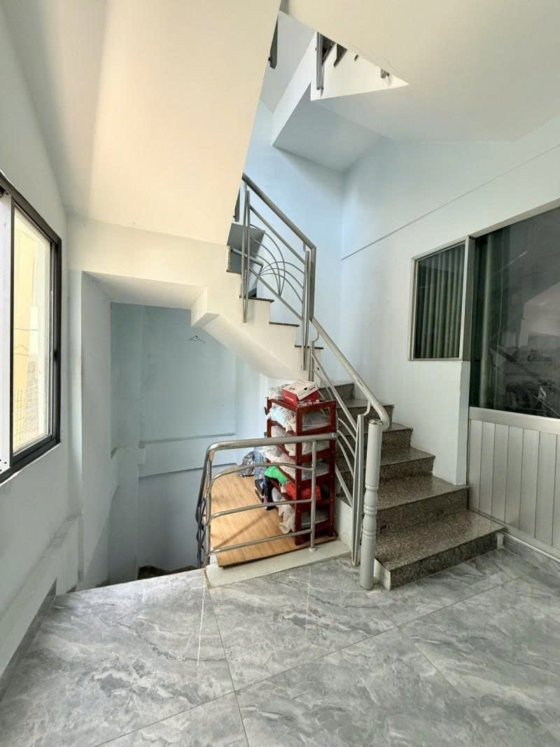 Bán nhà 2 Mặt tiền Dương Bá Trạc - gần Nguyễn Văn Cừ, 6,1x14m, 5 Tầng, xây full, 13 tỷ. - Ảnh 2