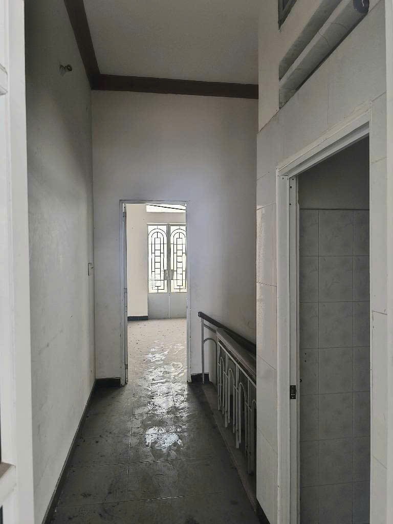 NHÀ BÁN NGUYỄN OANH GV - GẦN ST LOTTE NG.V.LƯỢNG & CHỢ AN NHƠN - HẺM XE HƠI VÀO NHÀ - SÁT MẶT TIỀN - 3 TẦNG HƠN 6 TỶ - Ảnh 5