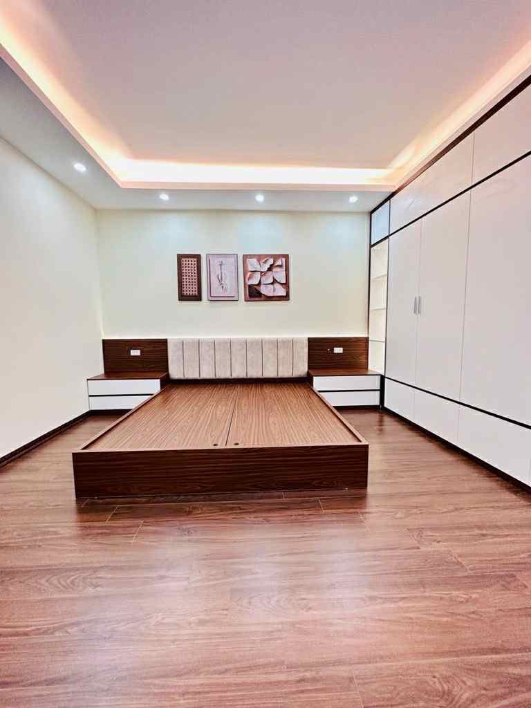 NGAY PHỐ HỒNG TIẾN - 6 TẦNG THANG MÁY - NHỈNH 8 TỶ - Ảnh 4