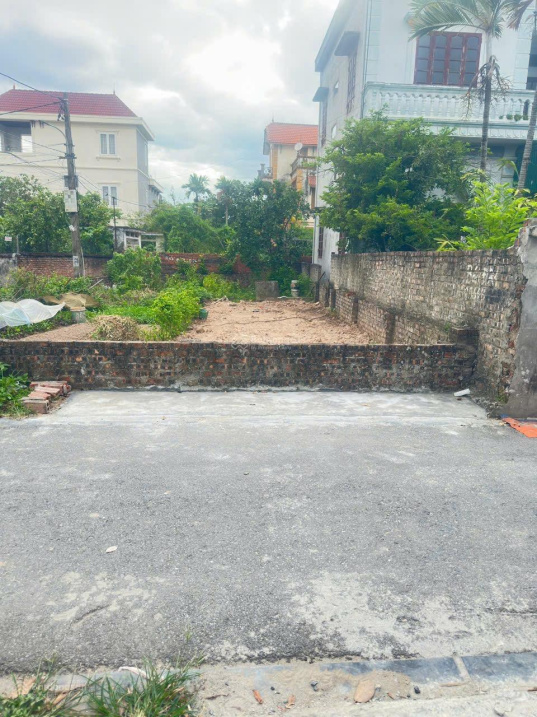 Hiếm có khó tìm. Chỉ nhỉnh 4 tỷ sở hữu ngay 42m2 Lộc Hà, ô tô vào nhà, sát Vin Cổ Loa cầu Tứ Liên - Ảnh 1