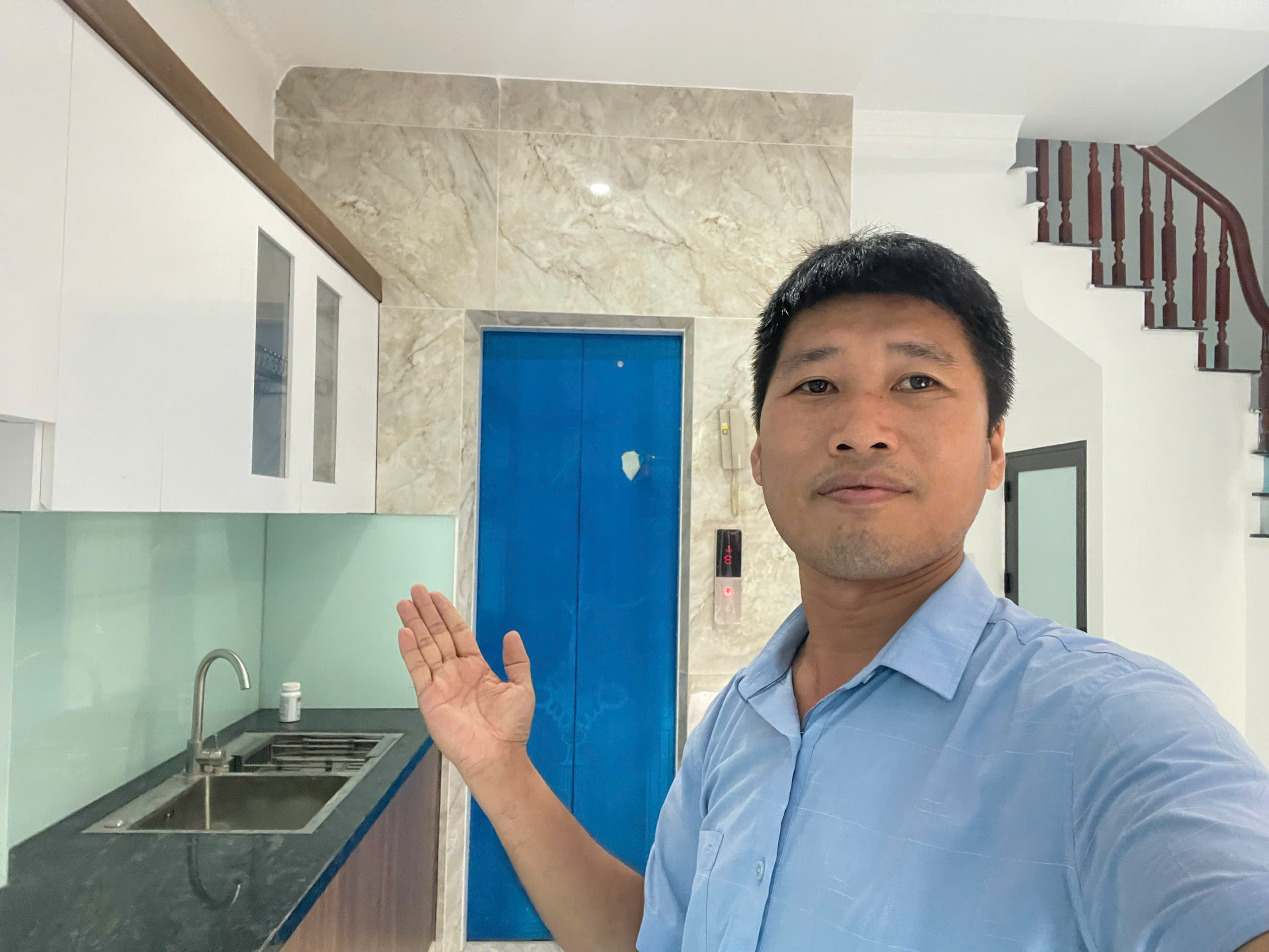 Hiếm!!!! Thượng Cát Nhà Mới 5 Tầng Lô Góc Thang Máy Oto VF3  43m2x5TxMT4m Chỉ 5.85 tỷ - Ảnh chính