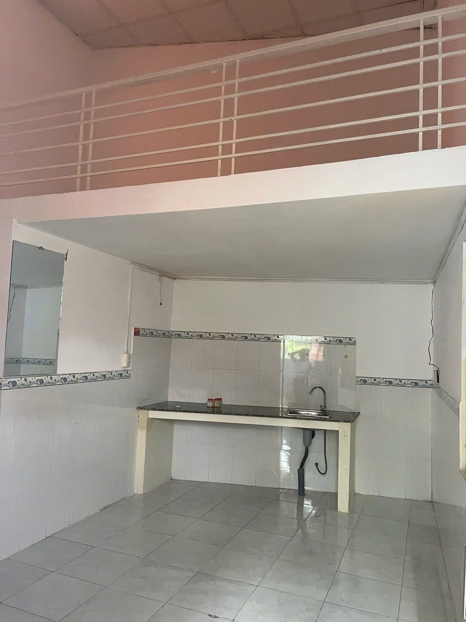 BÁN NHÀ TẶNG KÈM 3 PHÒNG TRỌ TẠI LƯ CẤM, NGỌC HIỆP, NHA TRANG. - Ảnh 3