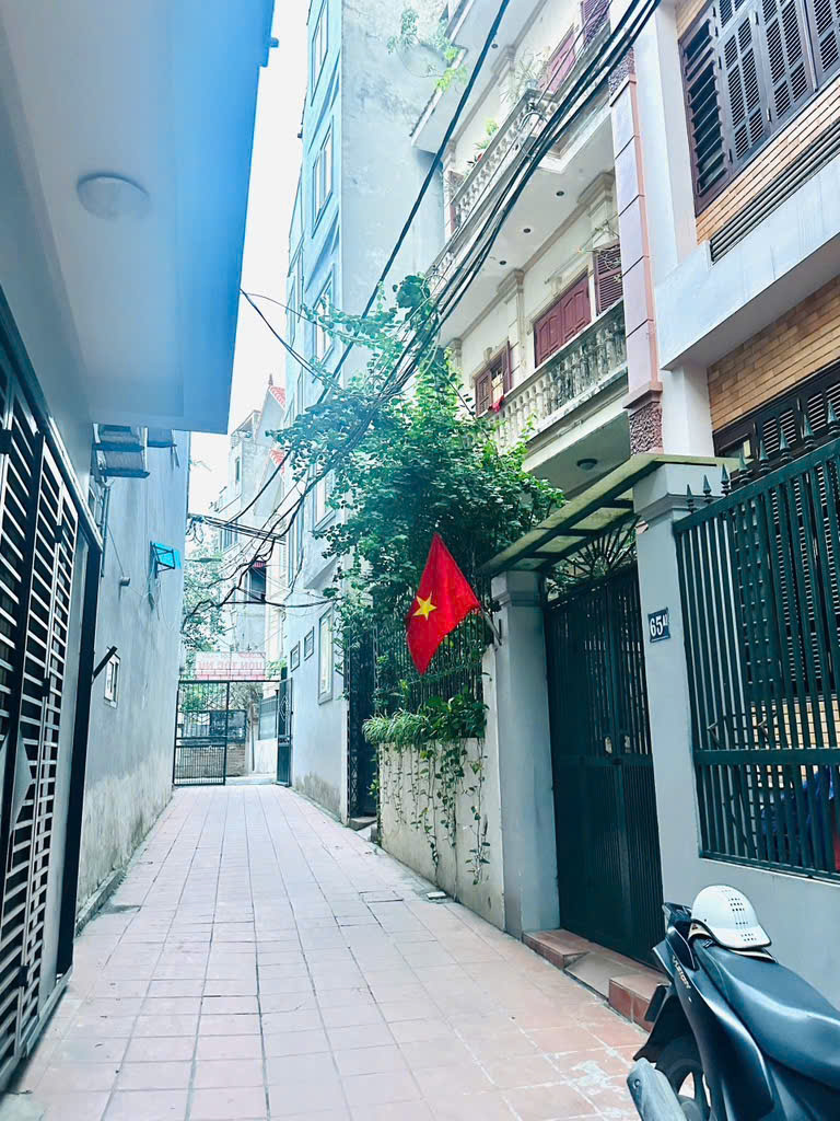 Tứ Liên ngõ nông vài bước ra phố - dân xây - sổ hoa hậu - 70m giá chỉ 15 tỷ - Ảnh 1