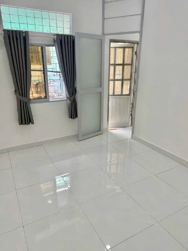 Bán nhà Kinh Dương Vương, Q6 - 2 tầng đẹp 16m2 - hẻm xe hơi - chỉ hơn 2 tỷ - Ảnh 3