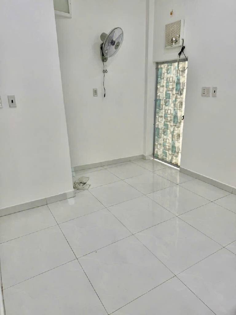 Bán nhà Kinh Dương Vương, Q6 - 2 tầng đẹp 16m2 - hẻm xe hơi - chỉ hơn 2 tỷ - Ảnh 4