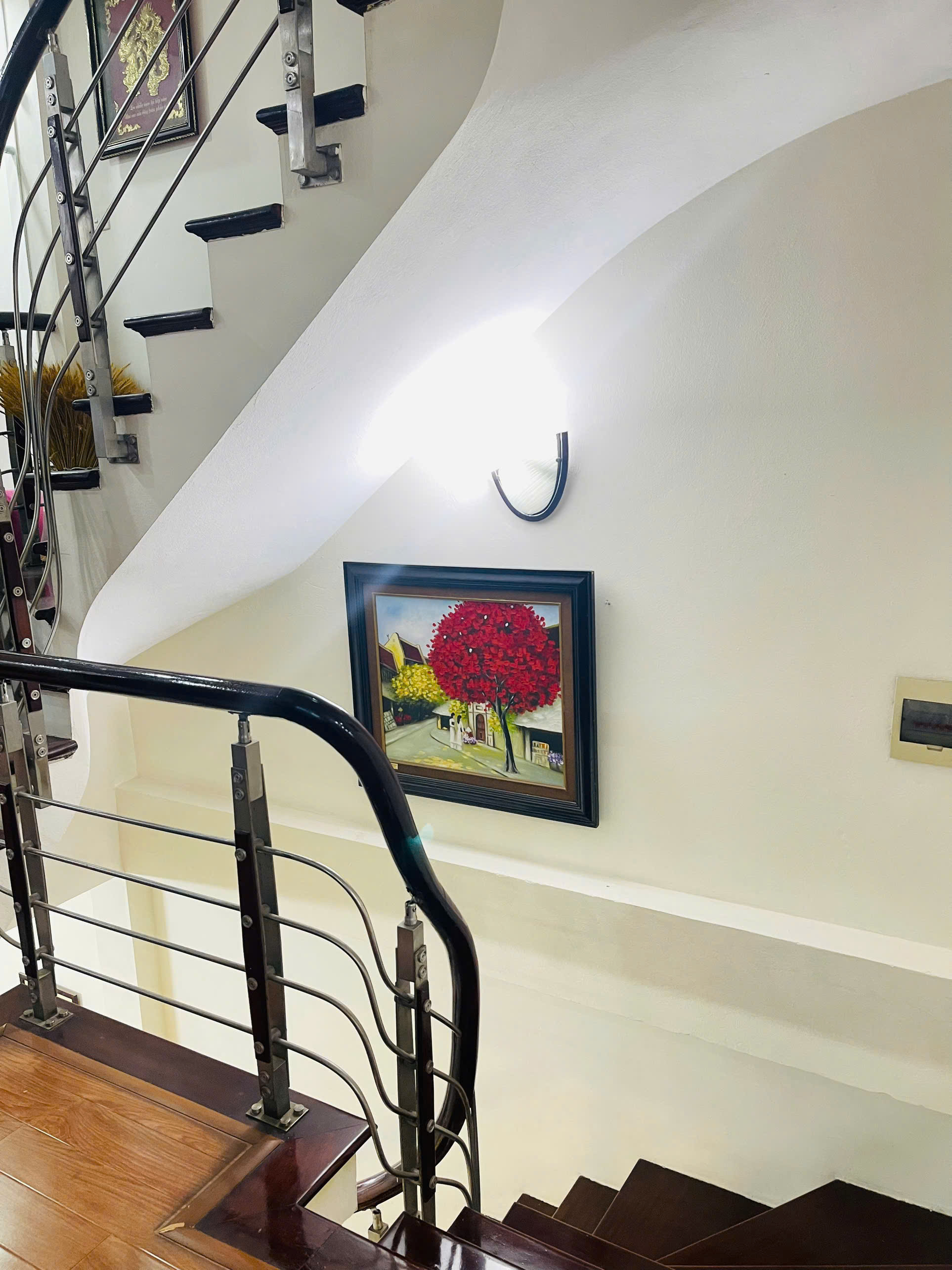 SIÊU HIẾM MẶT PHỐ KIM HOA – LÔ GÓC VỈA HÈ – 33M², 4 TẦNG – CHỈ 9.8 TỶ lh 0975124520 - Ảnh 1
