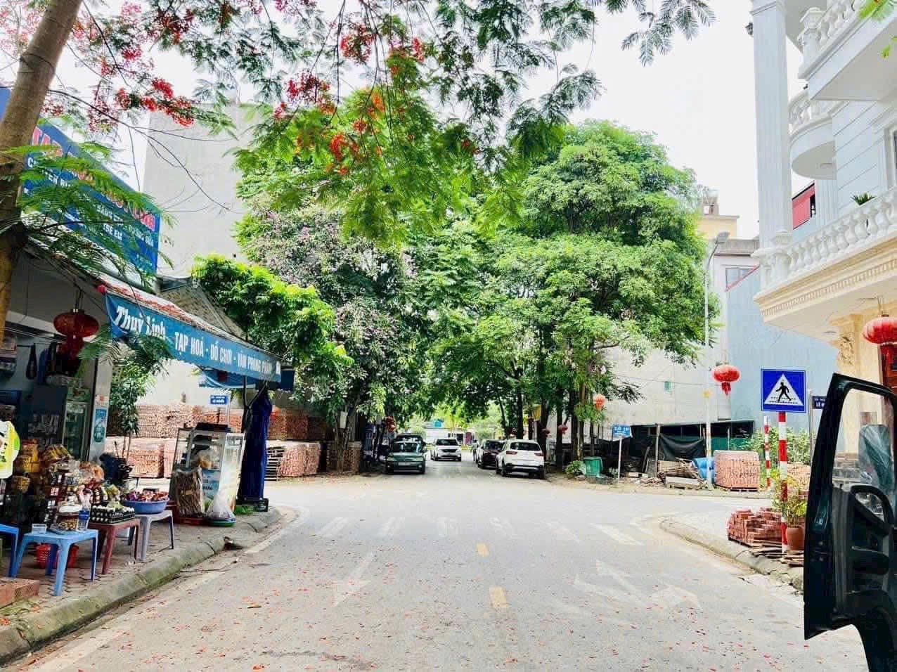 Bán lô đất mặt đường Ngô Sĩ Liên, khu Vạn Lộc, ph Tứ Minh, Tây HP, 69.8m2, mt 4.5m, giá rẻ - Ảnh chính