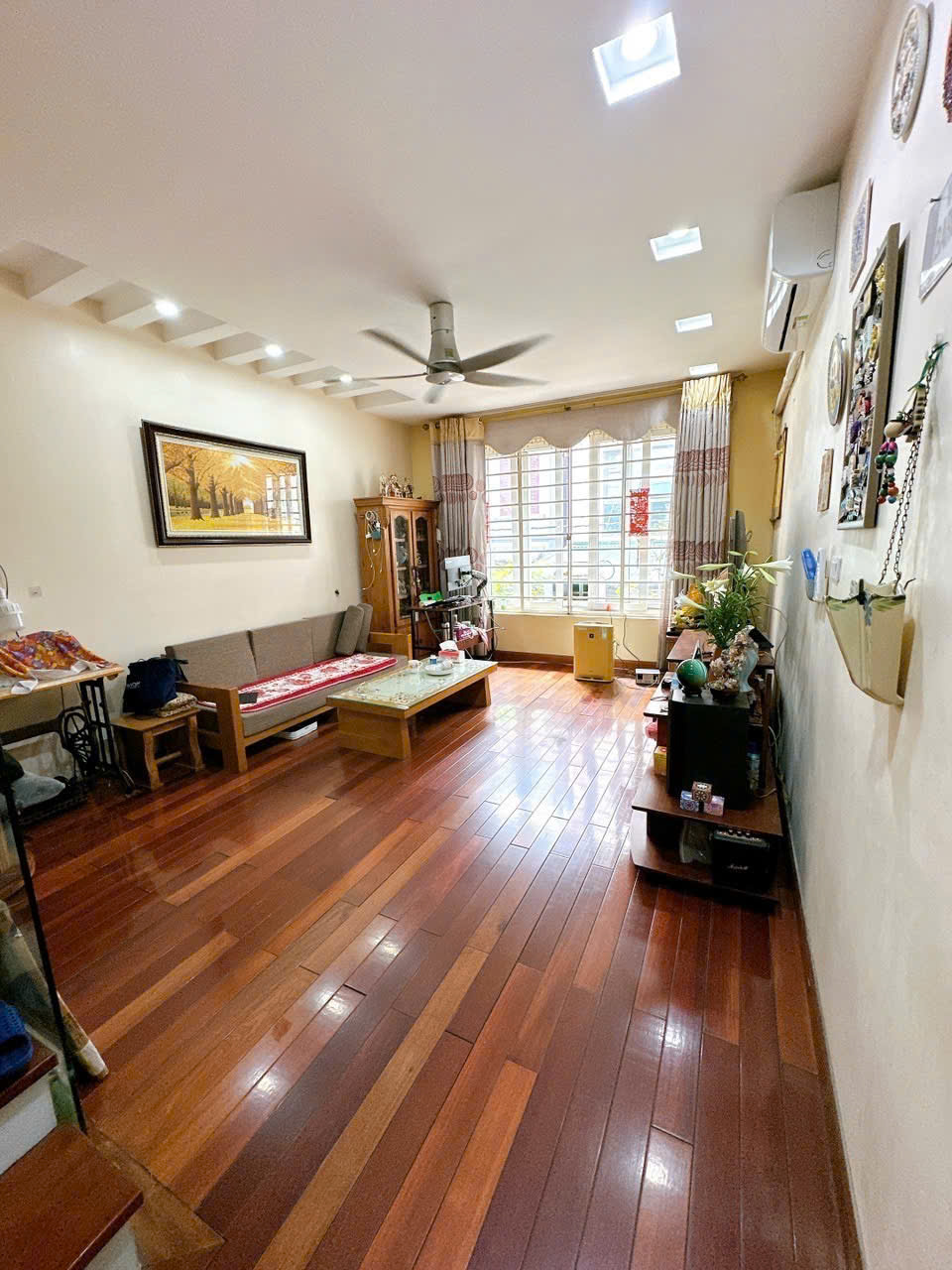 BÁN NHÀ BỒ ĐỀ – VIEW HỒ – GARA Ô TÔ – NHÀ MỚI ĐẸP<br>Bồ Đề 49m², MT 4m, 5T, giá 12.95 tỷ – Long Biên - Ảnh 1