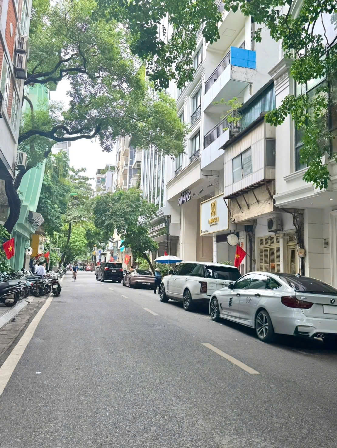BÁN TÒA NHÀ MẶT PHỐ BÙI THỊ XUÂN, HAI BÀ TRƯNG - 133M² x 12T - MT 7.1M - DÒNG TIỀN 320TR/TH - Ảnh chính