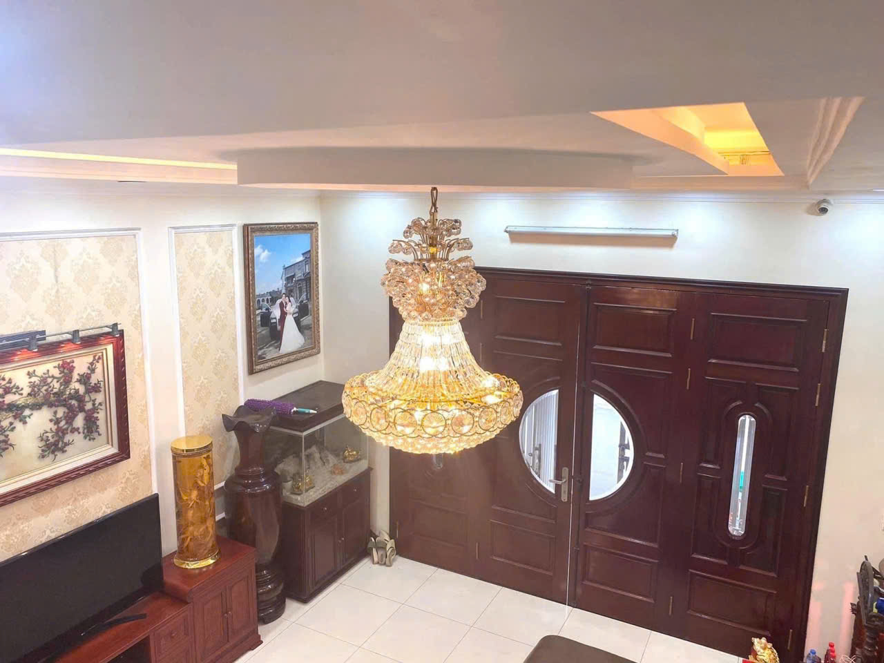 Bán Nhà Ngô Gia Tự – 68m² – MT 5.2m – 4 tầng – 15.8 tỷ<br><br>📍 Vị trí trung tâm Đức Giang, ngõ rộng ô - Ảnh chính