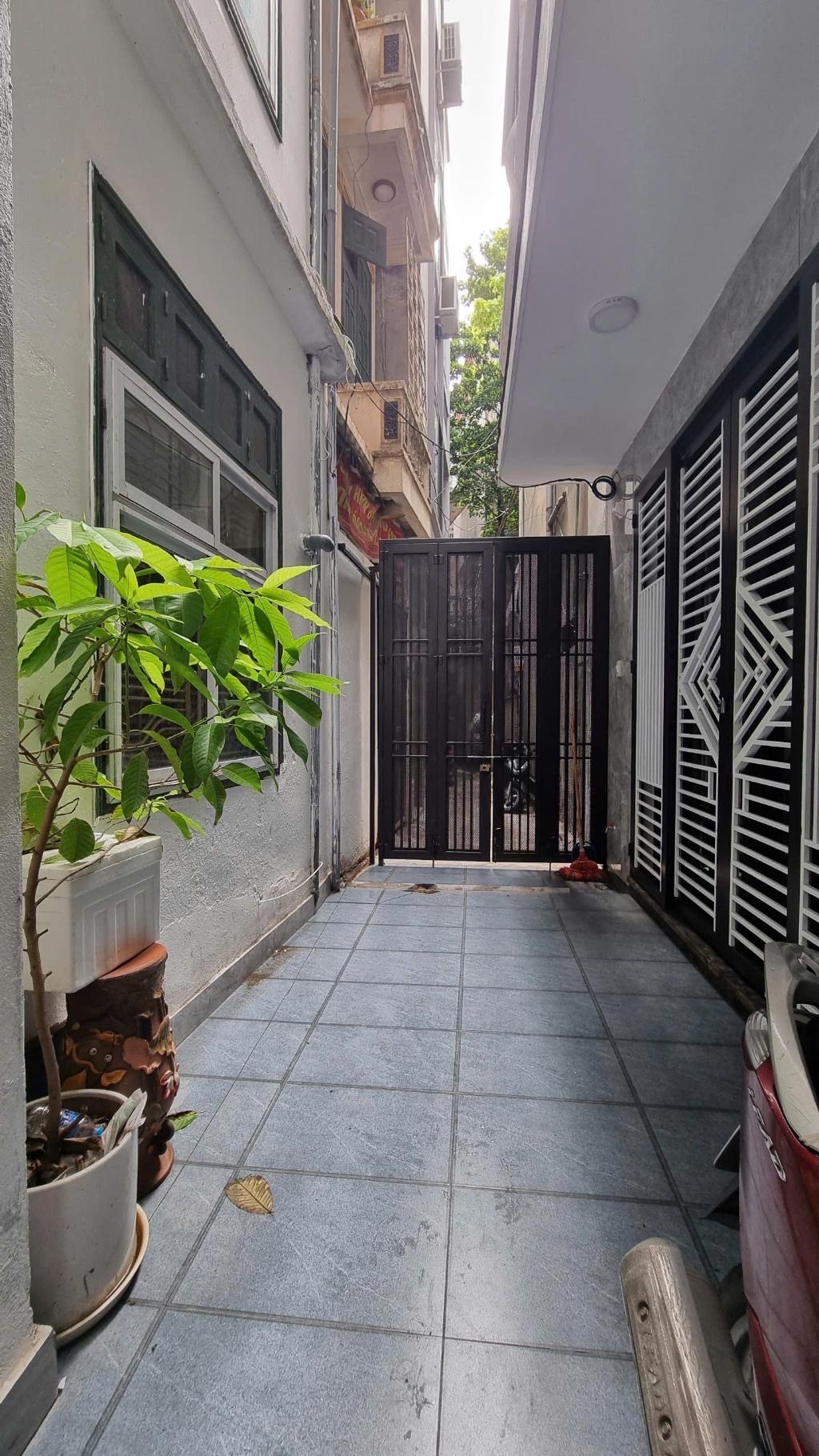 THỤY KHUÊ-DT40M x MT4.3M-GIÁ 9,8 TỶ-NGÕ BA GÁC,THÔNG-20M RA PHỐ-FULL NỘI THẤT - Ảnh chính