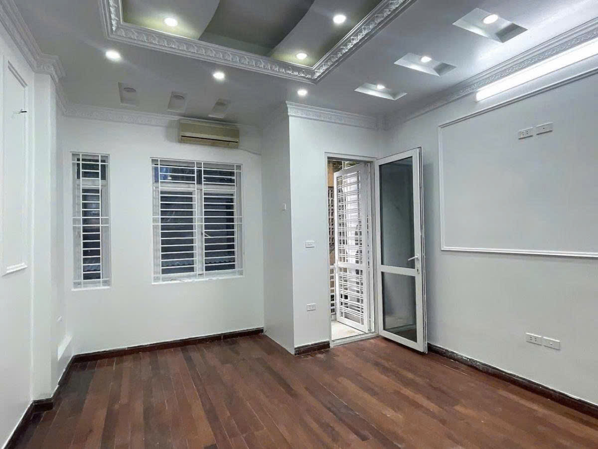 BÁN NHÀ PHỐ THÁI HÀ - Ô TÔ TRÁNH - 30M RA PHỐ - KD ĐỈNH - 50 M2 - GIÁ 20,9 TỶ - Ảnh 2