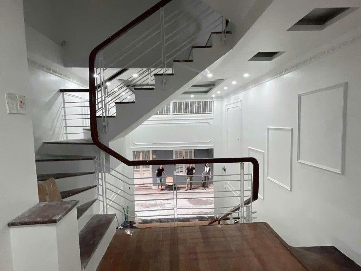 BÁN NHÀ PHỐ THÁI HÀ - Ô TÔ TRÁNH - 30M RA PHỐ - KD ĐỈNH - 50 M2 - GIÁ 20,9 TỶ - Ảnh 1