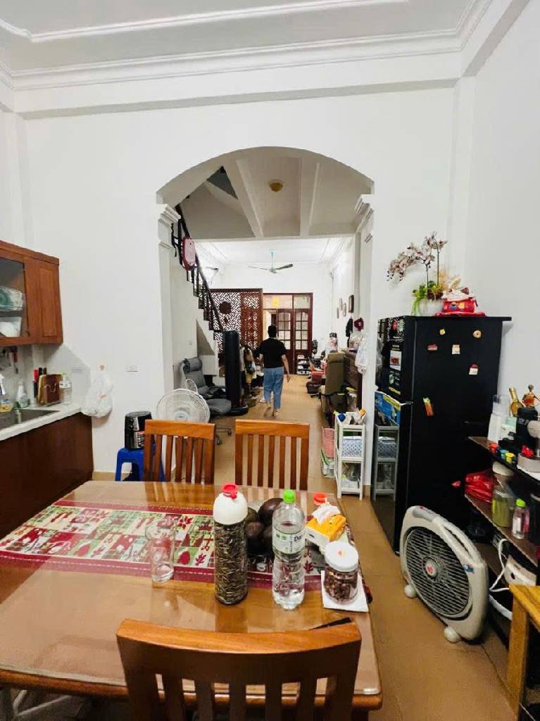 Hoàng Cầu 47m, 10m ô tô tránh, 2 thoáng, siêu hiếm, tặng toàn bộ nội thất - Ảnh 4